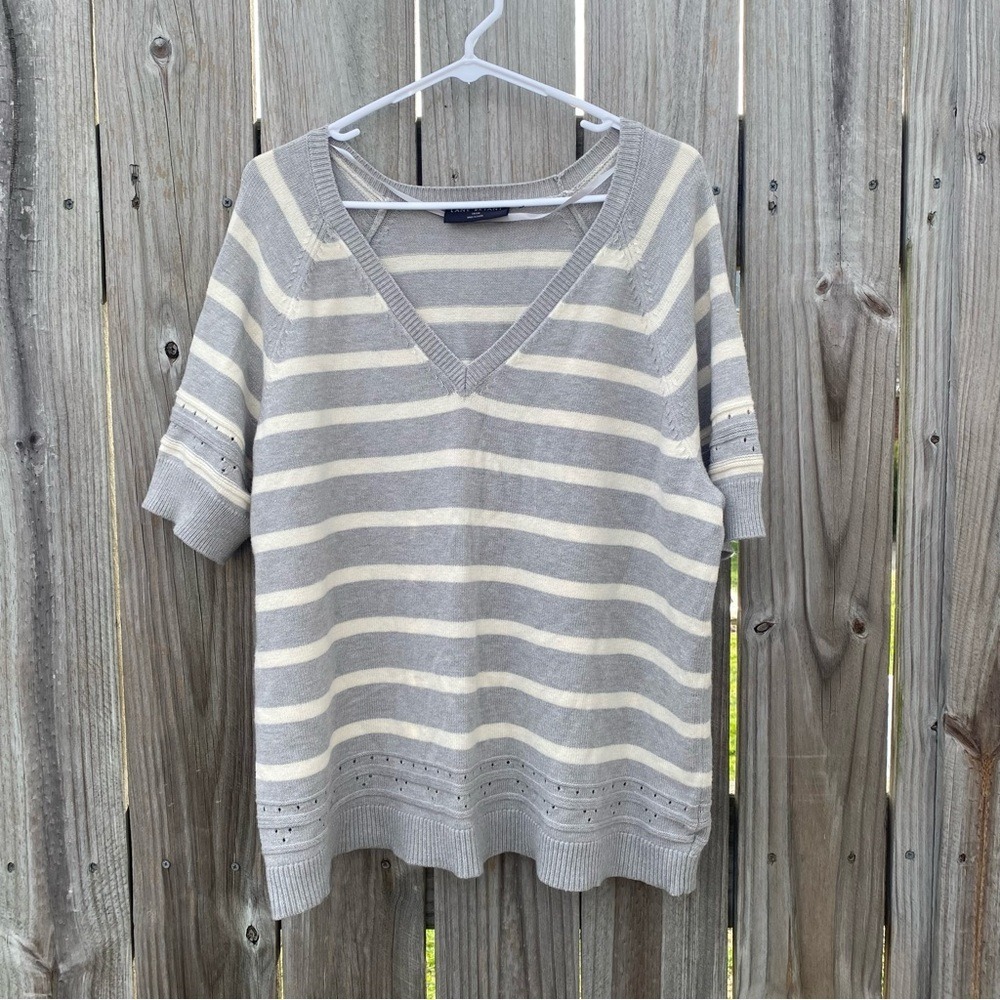 Nautical Preppy Lane Bryant Striped V-Neck Knit Top Womens 18/20 Grey White